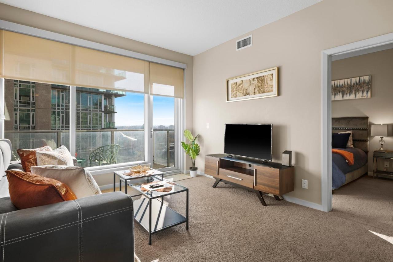 Stylish Downtown Condos By Globalstay Calgary Bagian luar foto