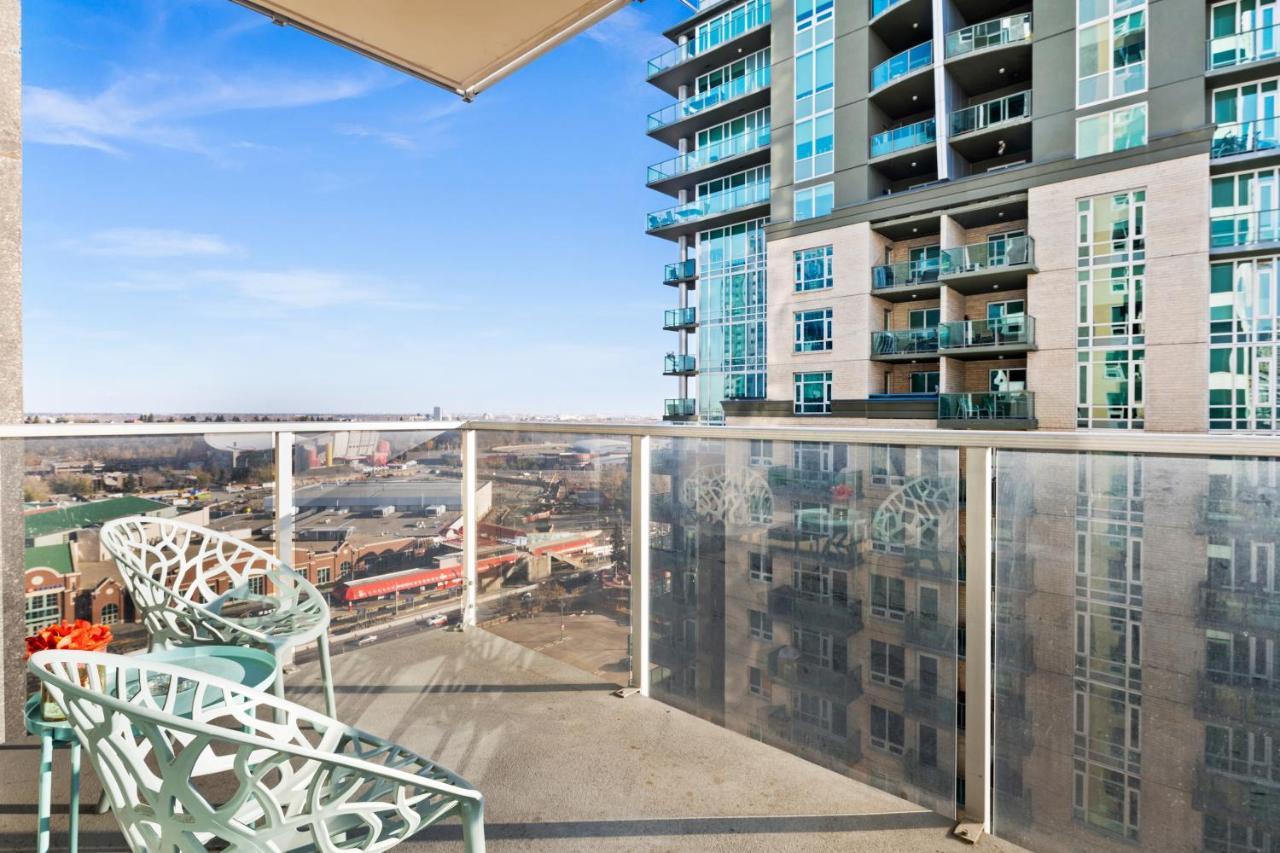 Stylish Downtown Condos By Globalstay Calgary Bagian luar foto