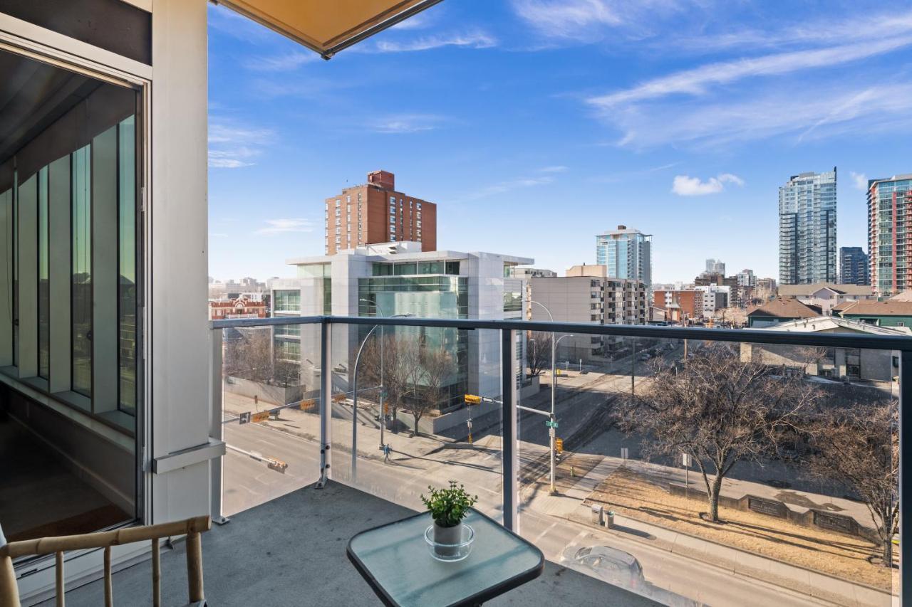 Stylish Downtown Condos By Globalstay Calgary Bagian luar foto