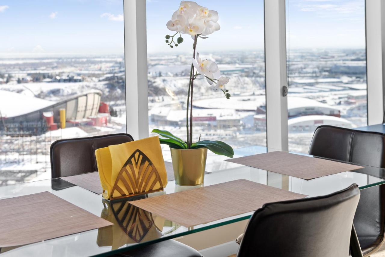 Stylish Downtown Condos By Globalstay Calgary Bagian luar foto